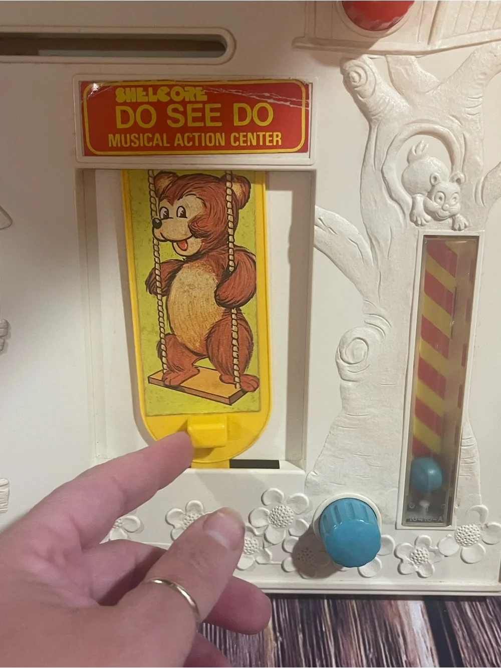 Vintage Chicco Do See Do Musical Action Center 1970/1980's RARE Collectible